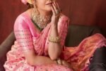 https://womenfashion2.alboompro.com/post/accessorizing-your-pink-banarasi-silk-saree-jewelry-and-makeup-ideas